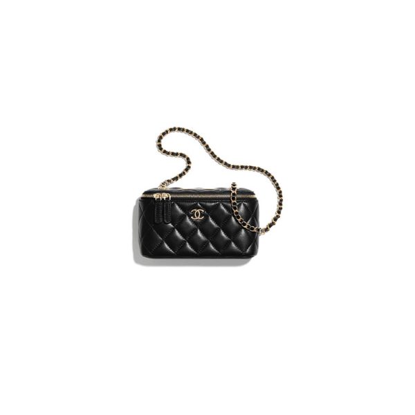 Ch*el vanity with chain