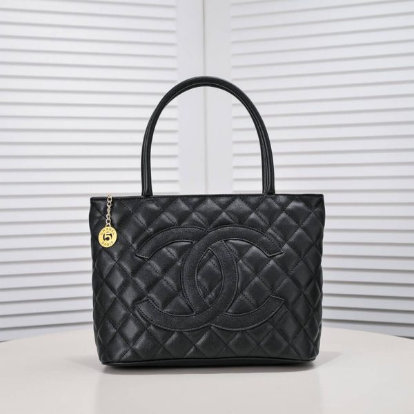 Ch*el medallion tote bag
