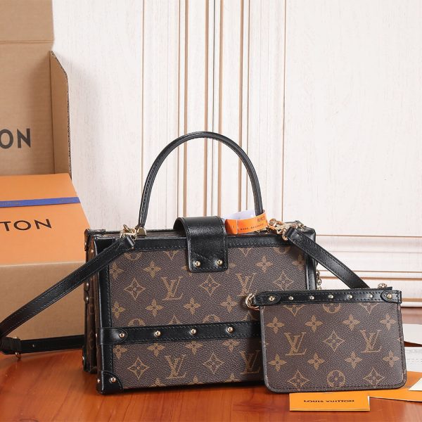 LV PETITE MALLE V
