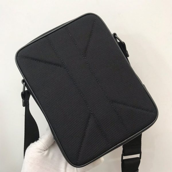 B**rry freddie bag