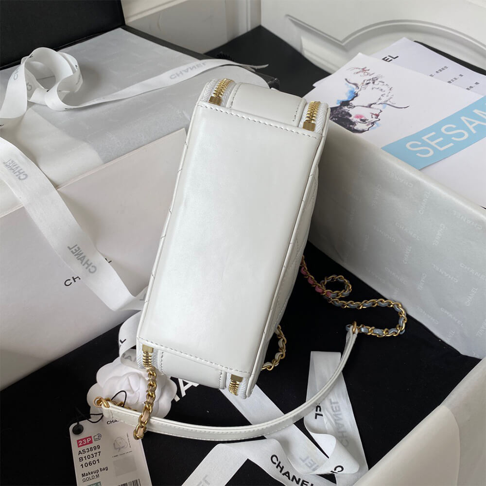Ch*el vanity case