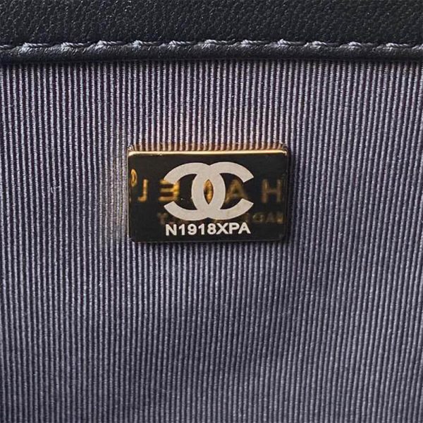 Ch*el baguette bag